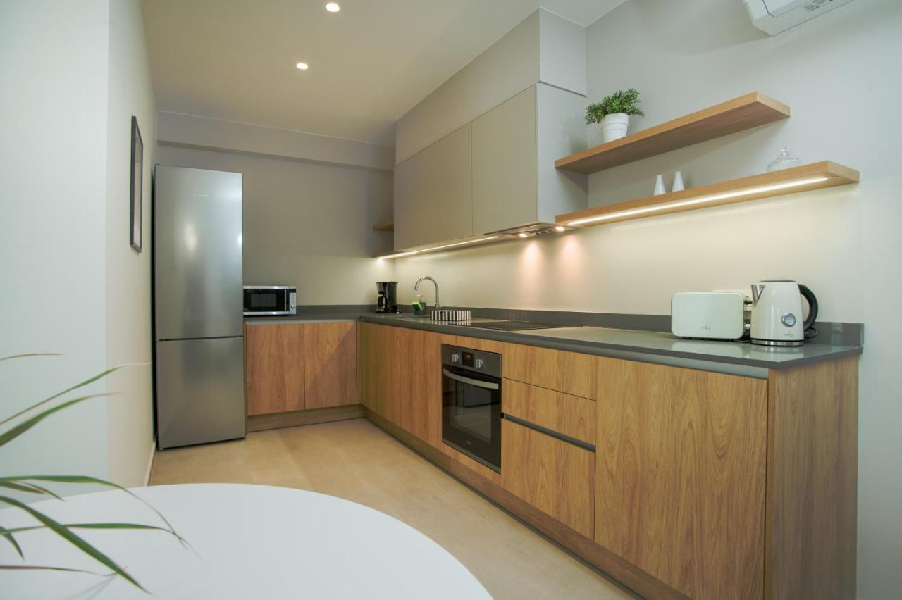 Celine Luxury Apartments & Suites อายิโอสนิโกลาโอส ภายนอก รูปภาพ